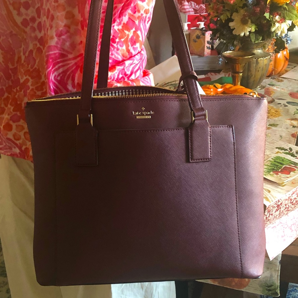 EUC Beautiful Wine-colored Kate Spade Purse Excellent Condition